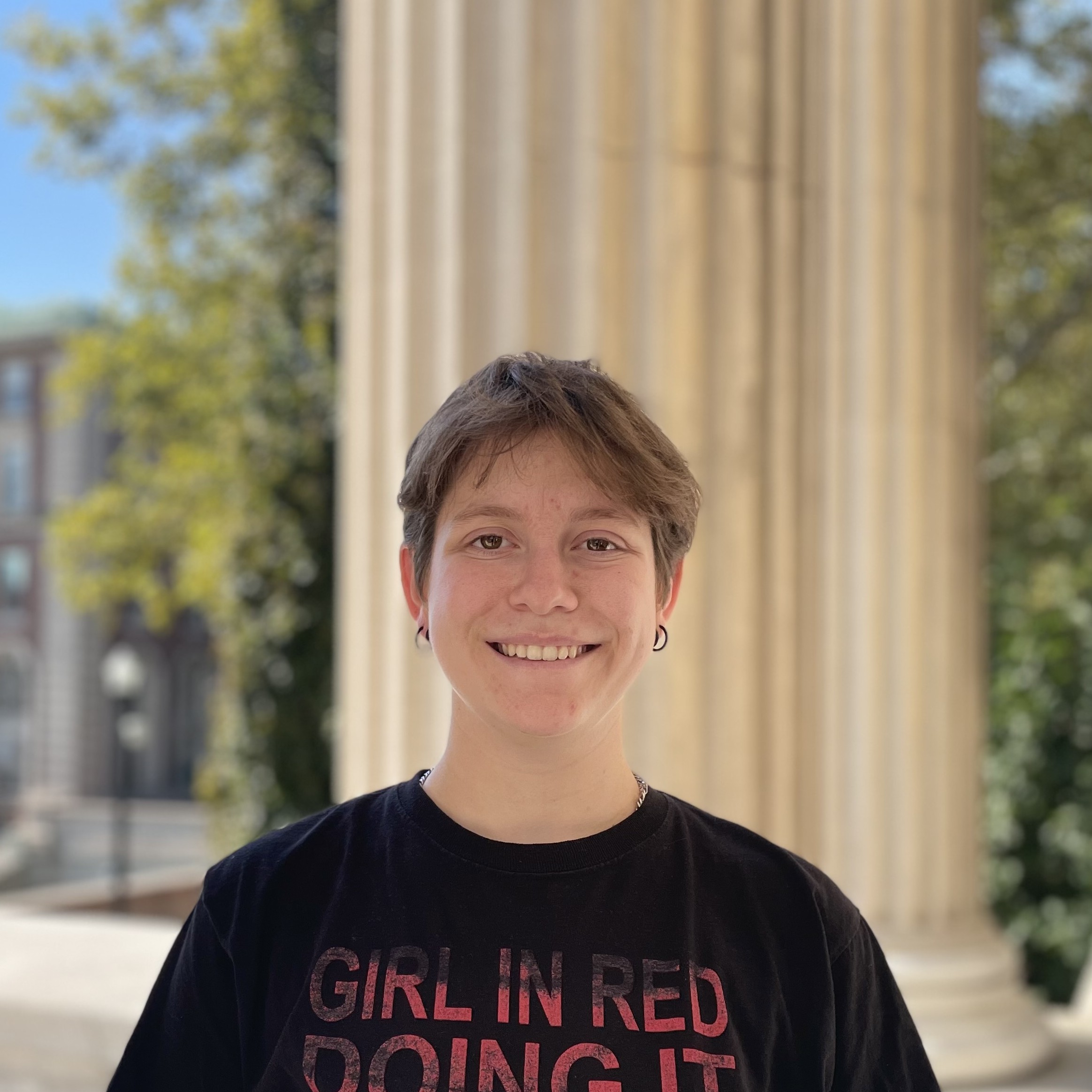 Mallory Thomas headshot